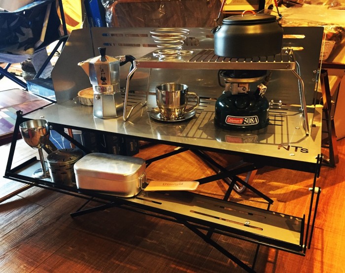 IMG_4806-stainless-kitchen-table1-h29-10-19