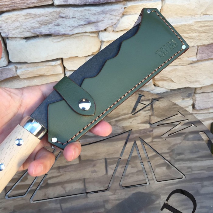 8D159276-0EC5-4149-906B-1076BC9F227F