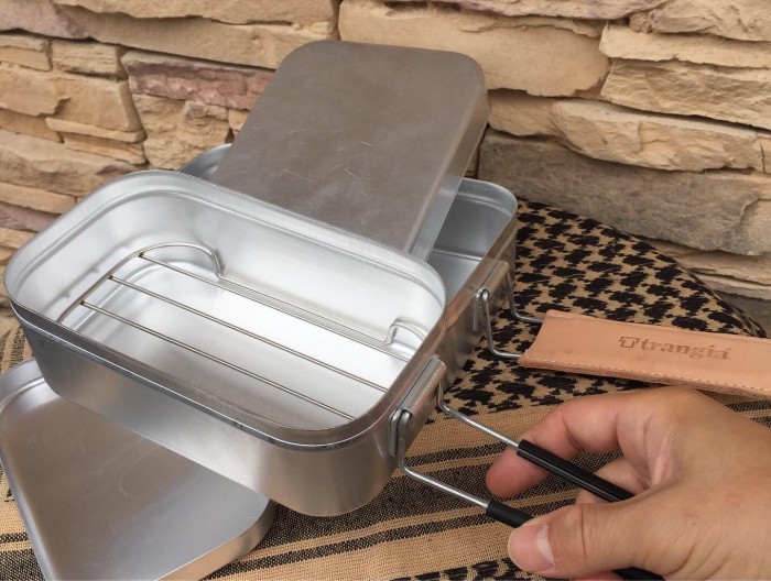 B8EB053E-8FE5-4CFC-A793-8FDF7AC43BA5