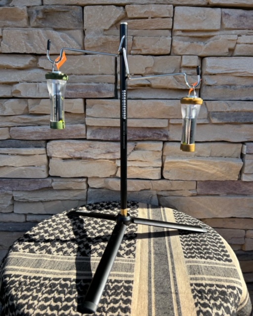 E2B70B2D-34A1-4D77-AC16-16991311A8EB